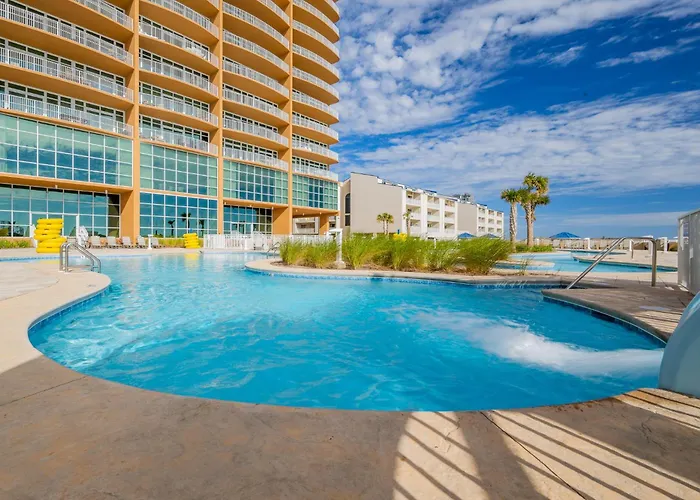 Phoenix Gulf Towers 2207 Apartment
